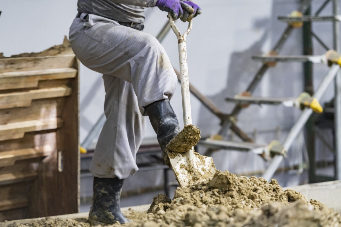 確かな技術力で丁寧な仕事を約束
